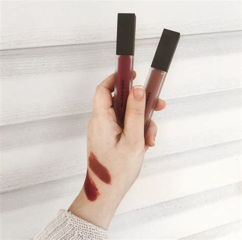 Burberry Liquid Lip Velvet Fawn No. 5 & Bright Plum No. 49 